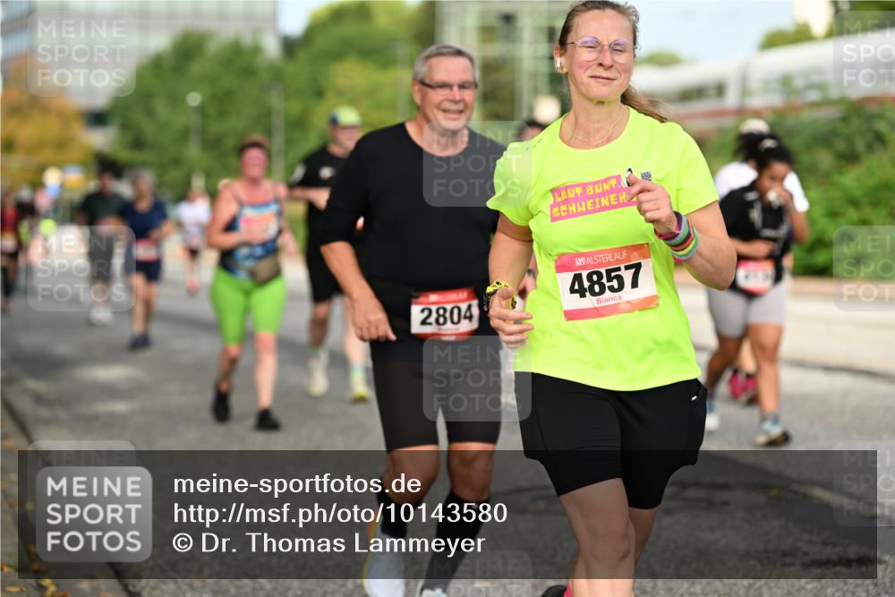06.09.2026 - CURREX Alsterlauf Dr. Thomas Lammeyer http://msf.ph/oto/10143580 06.09.2026 10:14:20 Laufen 2804, 4857 meine-sportfotos.de