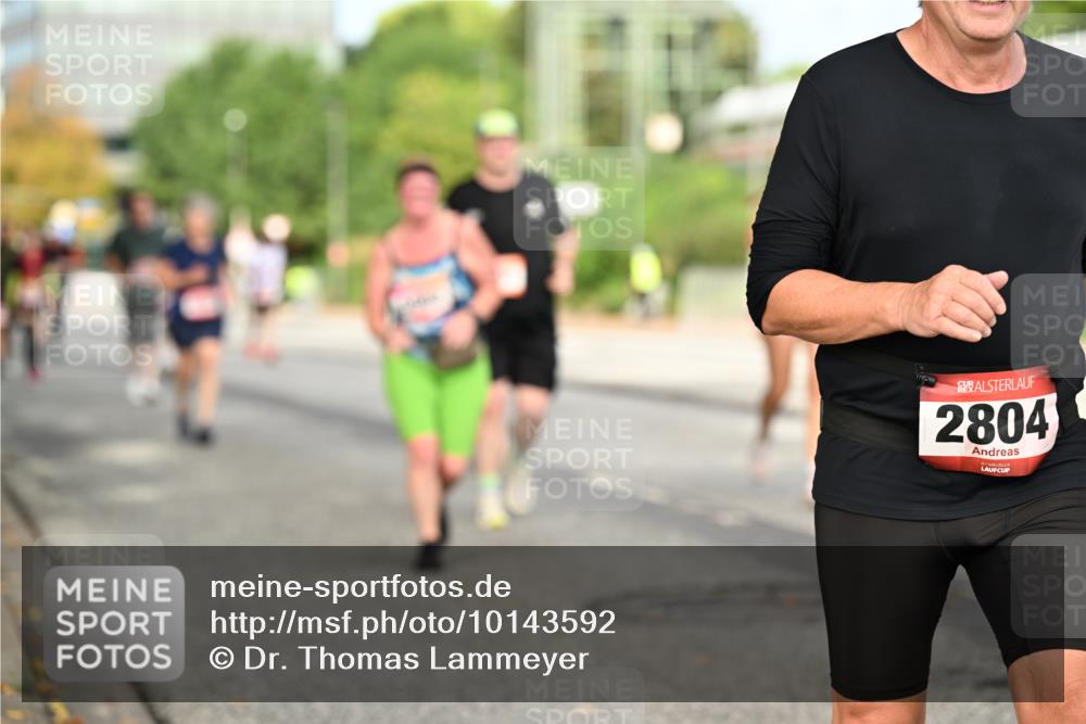 06.09.2026 - CURREX Alsterlauf Dr. Thomas Lammeyer http://msf.ph/oto/10143592 06.09.2026 10:14:21 Laufen 2804 meine-sportfotos.de