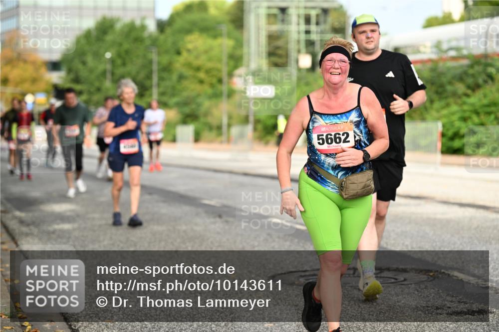 06.09.2026 - CURREX Alsterlauf Dr. Thomas Lammeyer http://msf.ph/oto/10143611 06.09.2026 10:14:23 Laufen 5662 meine-sportfotos.de