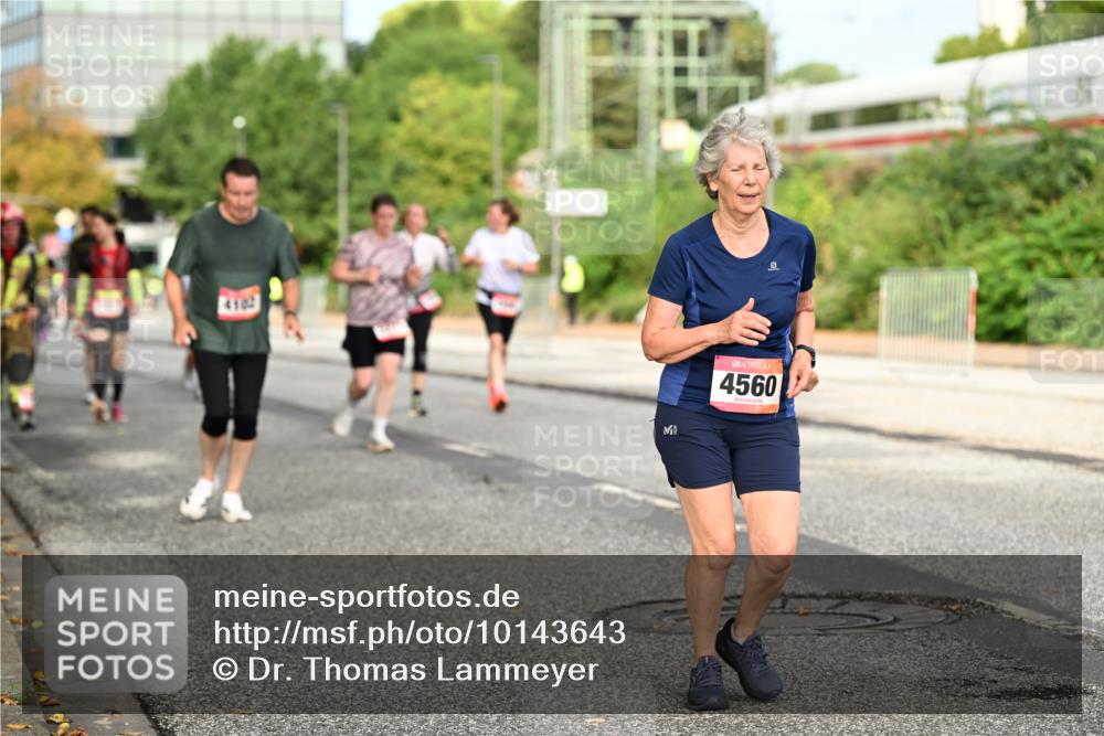 06.09.2026 - CURREX Alsterlauf Dr. Thomas Lammeyer http://msf.ph/oto/10143643 06.09.2026 10:14:26 Laufen 4102, 4560 meine-sportfotos.de