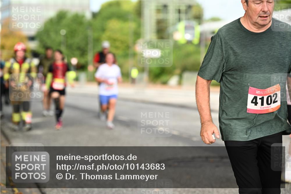 06.09.2026 - CURREX Alsterlauf Dr. Thomas Lammeyer http://msf.ph/oto/10143683 06.09.2026 10:14:31 Laufen 4102 meine-sportfotos.de