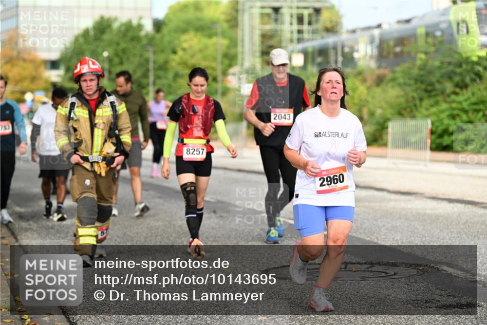 06.09.2026 - CURREX Alsterlauf Dr. Thomas Lammeyer http://msf.ph/oto/10143695 06.09.2026 10:14:35 Laufen 753, 157, 8257, 2043, 2960 meine-sportfotos.de
