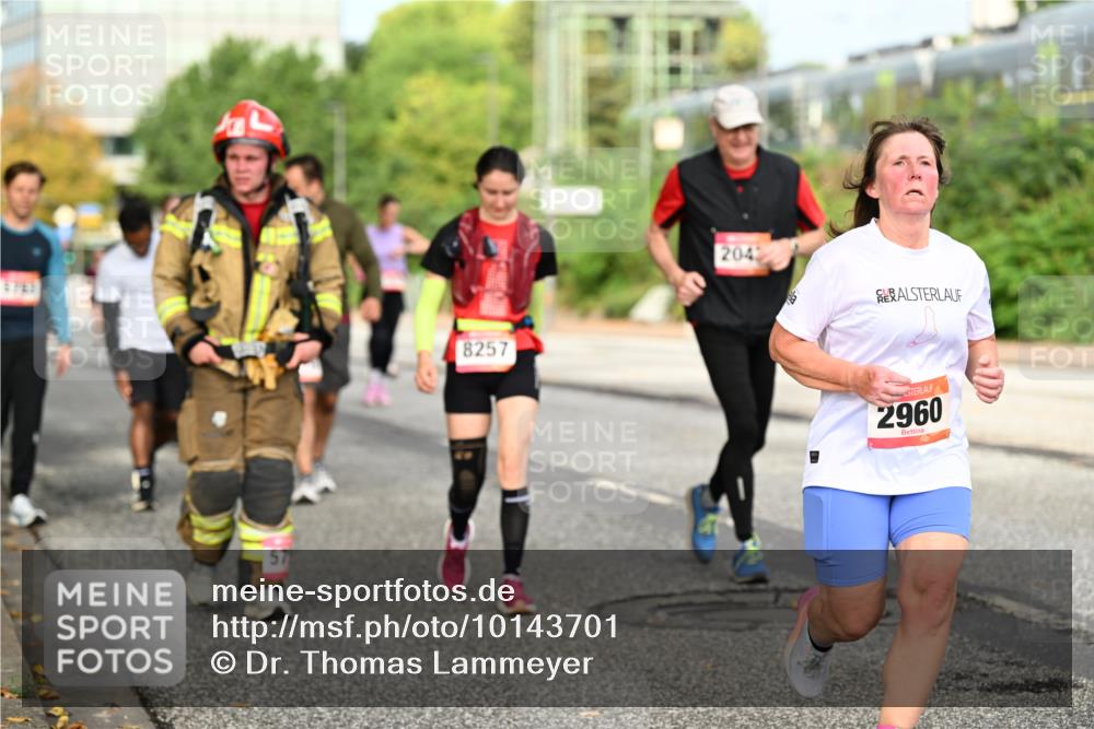 06.09.2026 - CURREX Alsterlauf Dr. Thomas Lammeyer http://msf.ph/oto/10143701 06.09.2026 10:14:36 Laufen 57, 8257, 2042, 2960 meine-sportfotos.de