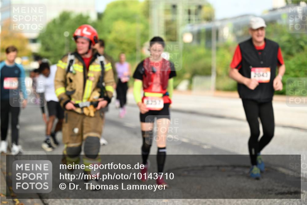 06.09.2026 - CURREX Alsterlauf Dr. Thomas Lammeyer http://msf.ph/oto/10143710 06.09.2026 10:14:37 Laufen 3257, 543 meine-sportfotos.de