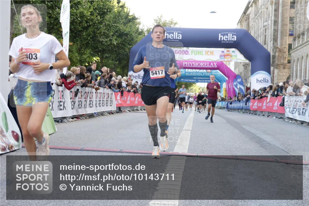 06.09.2026 - CURREX Alsterlauf Yannick Fuchs http://msf.ph/oto/10143711 06.09.2026 09:47:14 Ziel 2569, 4306, 4598, 5297, 5403, 5417, 5877, 6150, 6172 meine-sportfotos.de