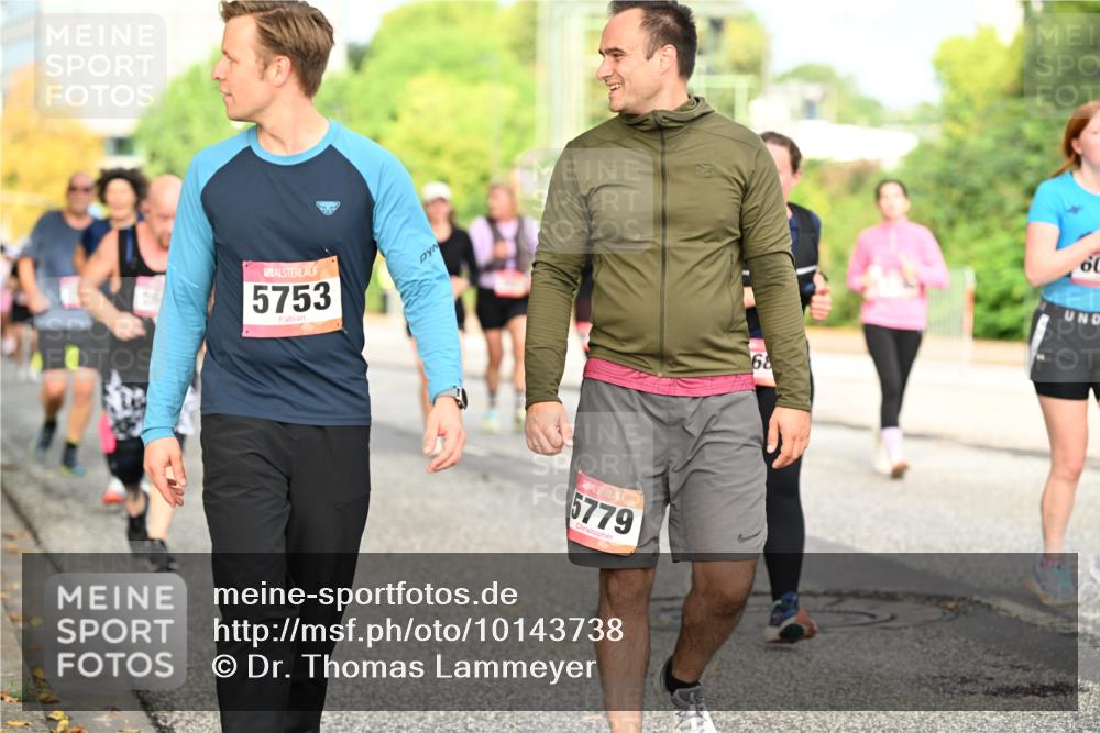 06.09.2026 - CURREX Alsterlauf Dr. Thomas Lammeyer http://msf.ph/oto/10143738 06.09.2026 10:14:42 Laufen 5753, 5779, 68, 60 meine-sportfotos.de