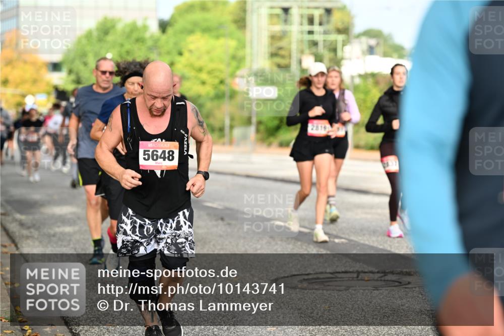 06.09.2026 - CURREX Alsterlauf Dr. Thomas Lammeyer http://msf.ph/oto/10143741 06.09.2026 10:14:45 Laufen 5648 meine-sportfotos.de