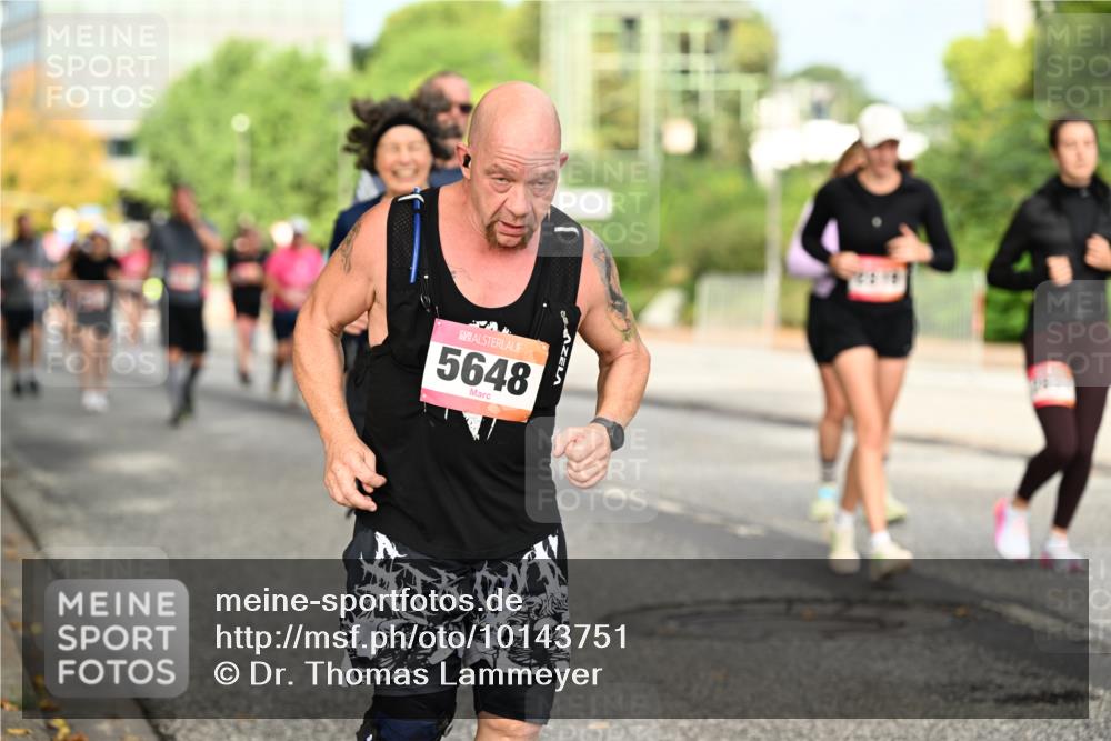 06.09.2026 - CURREX Alsterlauf Dr. Thomas Lammeyer http://msf.ph/oto/10143751 06.09.2026 10:14:46 Laufen 5648 meine-sportfotos.de