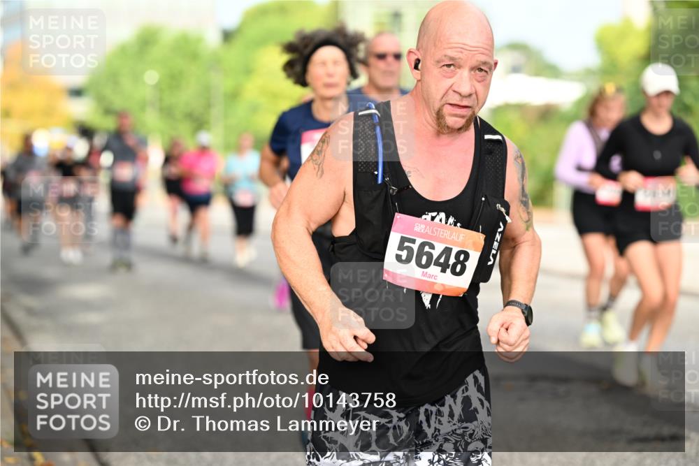 06.09.2026 - CURREX Alsterlauf Dr. Thomas Lammeyer http://msf.ph/oto/10143758 06.09.2026 10:14:47 Laufen 5648 meine-sportfotos.de