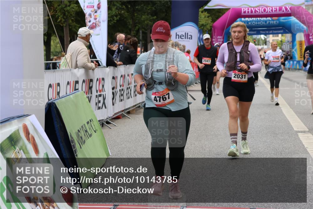 06.09.2026 - CURREX Alsterlauf Strokosch-Dieckow http://msf.ph/oto/10143785 06.09.2026 10:20:01 Ziel 2031, 2084, 2482, 2483, 3003, 3417, 4270, 4610, 4767, 5172, 5580, 5581 meine-sportfotos.de