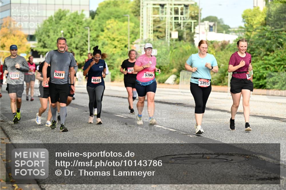 06.09.2026 - CURREX Alsterlauf Dr. Thomas Lammeyer http://msf.ph/oto/10143786 06.09.2026 10:14:51 Laufen 5281, 3324, 4648, 366, 2024, 5795, 32, 3253 meine-sportfotos.de