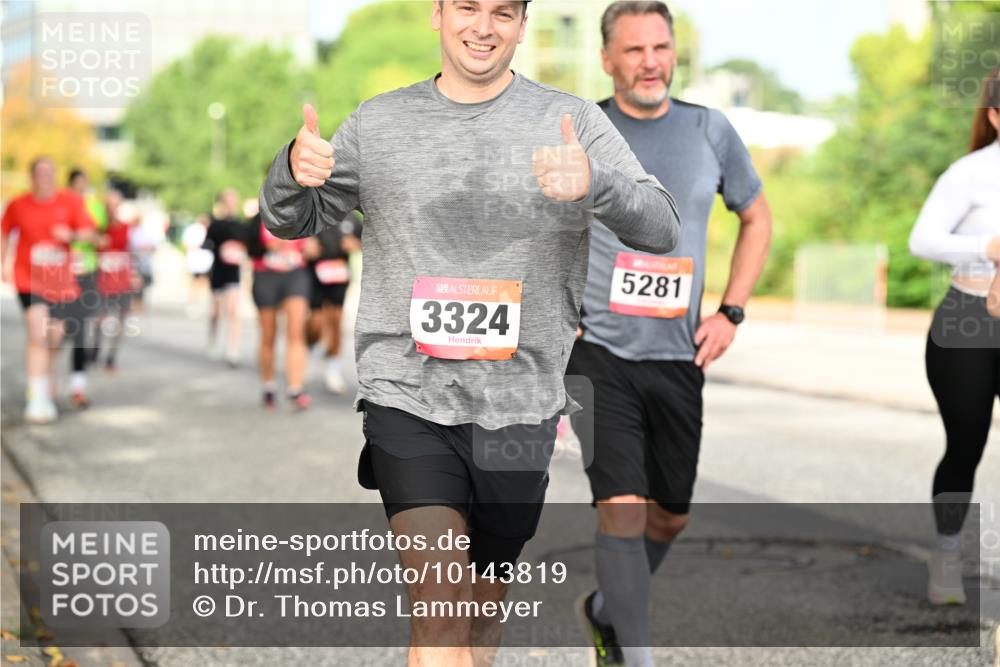 06.09.2026 - CURREX Alsterlauf Dr. Thomas Lammeyer http://msf.ph/oto/10143819 06.09.2026 10:14:57 Laufen 3324, 5281 meine-sportfotos.de