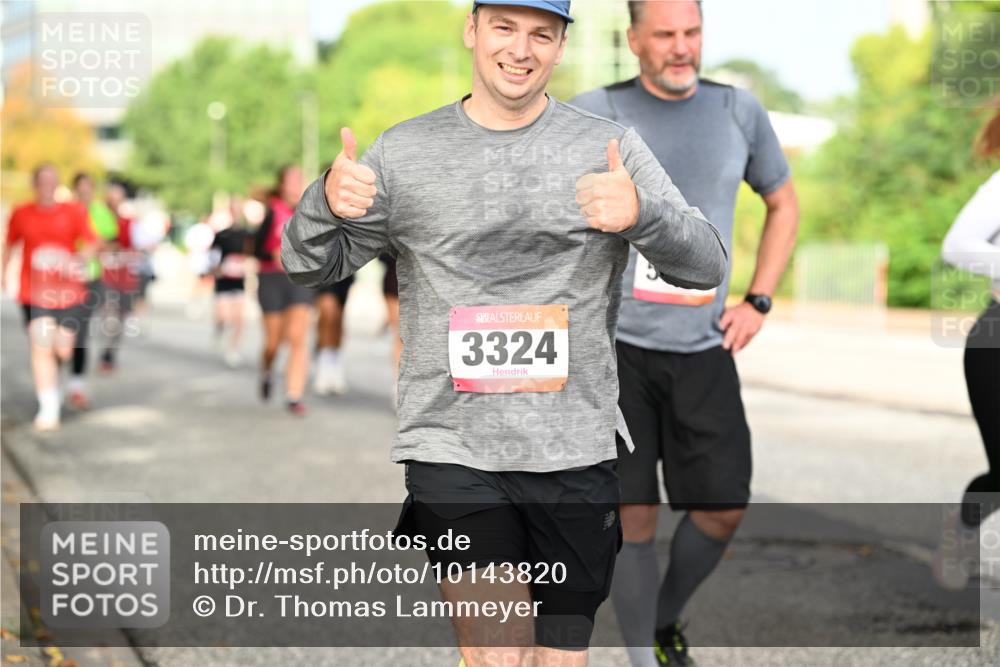 06.09.2026 - CURREX Alsterlauf Dr. Thomas Lammeyer http://msf.ph/oto/10143820 06.09.2026 10:14:57 Laufen 3324 meine-sportfotos.de