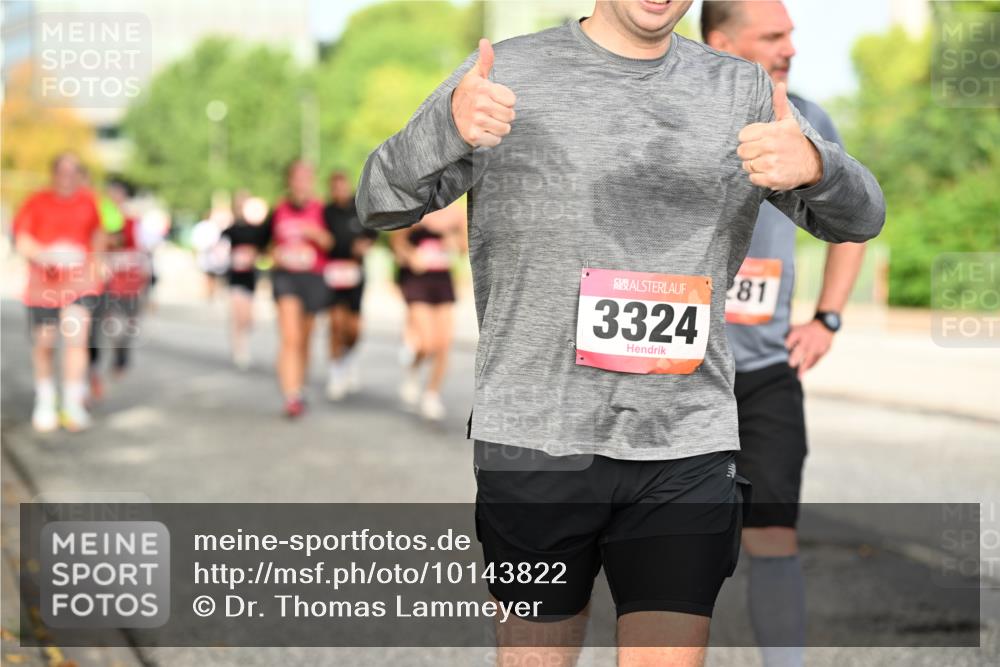 06.09.2026 - CURREX Alsterlauf Dr. Thomas Lammeyer http://msf.ph/oto/10143822 06.09.2026 10:14:57 Laufen 3324, 281 meine-sportfotos.de