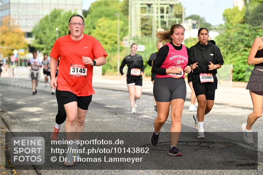 06.09.2026 - CURREX Alsterlauf Dr. Thomas Lammeyer http://msf.ph/oto/10143862 06.09.2026 10:15:01 Laufen 3145, 26, 5426, 4500 meine-sportfotos.de