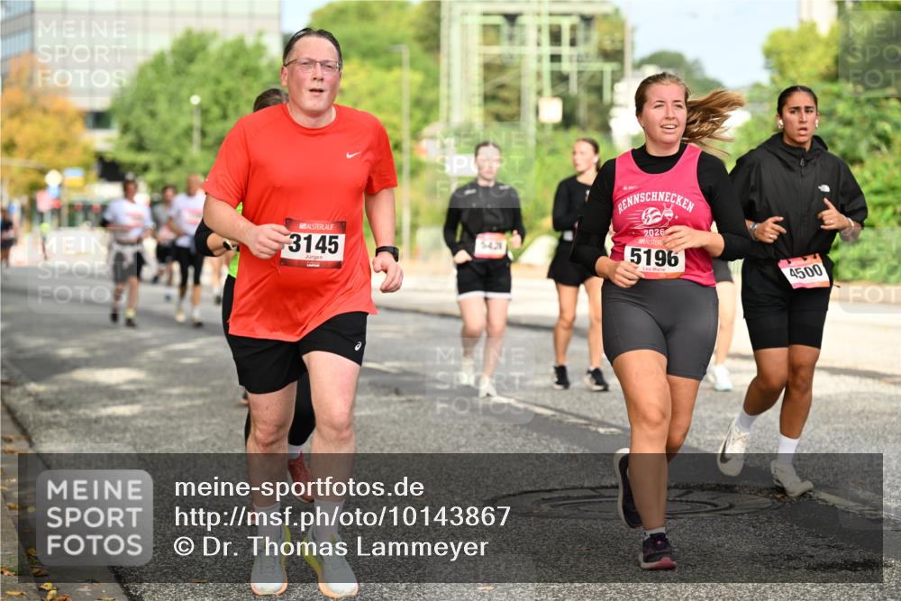 06.09.2026 - CURREX Alsterlauf Dr. Thomas Lammeyer http://msf.ph/oto/10143867 06.09.2026 10:15:02 Laufen 5421, 3145, 2026, 5196, 4500 meine-sportfotos.de