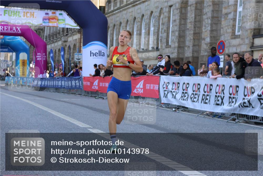 06.09.2026 - CURREX Alsterlauf Strokosch-Dieckow http://msf.ph/oto/10143978 06.09.2026 11:19:49 Ziel 62 meine-sportfotos.de