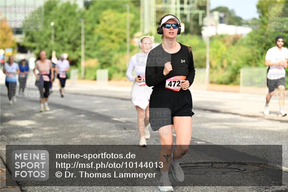 06.09.2026 - CURREX Alsterlauf Dr. Thomas Lammeyer http://msf.ph/oto/10144013 06.09.2026 10:15:23 Laufen 472 meine-sportfotos.de