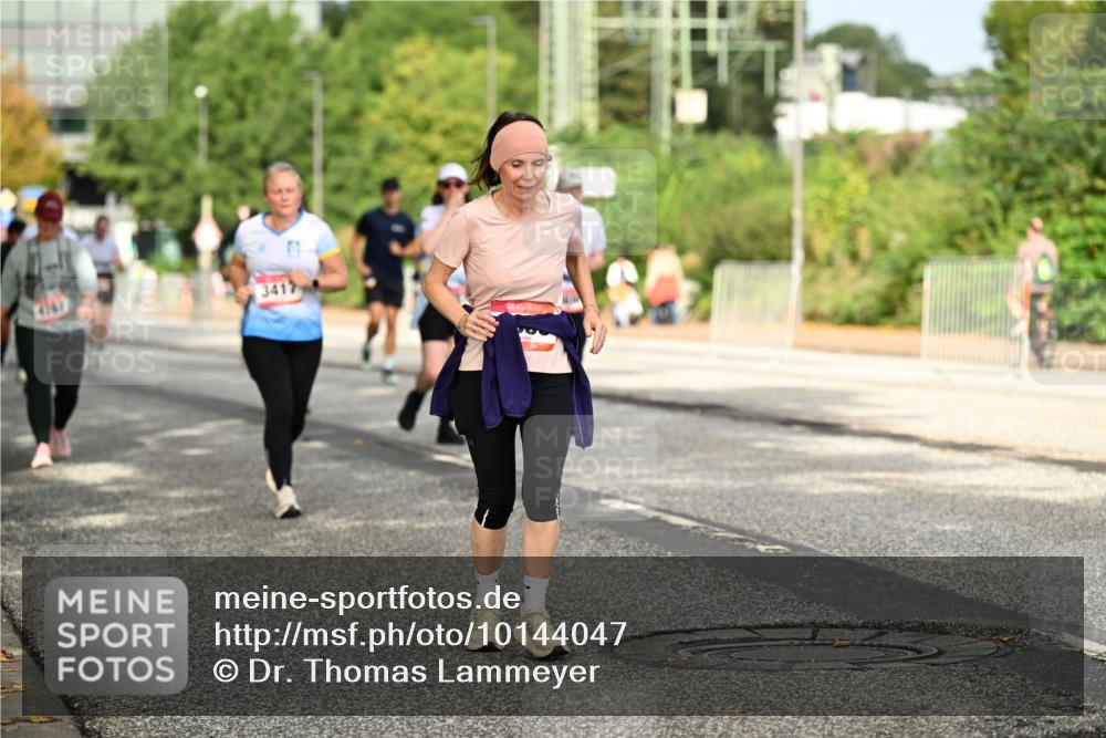 06.09.2026 - CURREX Alsterlauf Dr. Thomas Lammeyer http://msf.ph/oto/10144047 06.09.2026 10:15:30 Laufen 4767, 3417 meine-sportfotos.de