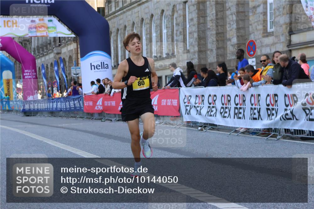 06.09.2026 - CURREX Alsterlauf Strokosch-Dieckow http://msf.ph/oto/10144050 06.09.2026 11:20:07 Ziel 80 meine-sportfotos.de