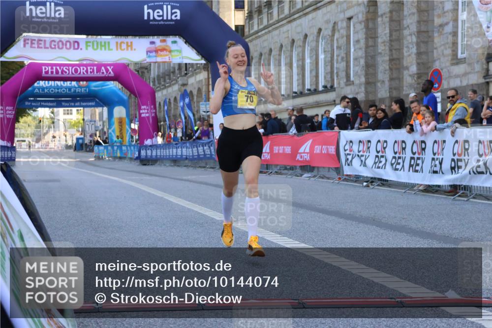 06.09.2026 - CURREX Alsterlauf Strokosch-Dieckow http://msf.ph/oto/10144074 06.09.2026 11:20:20 Ziel 70 meine-sportfotos.de