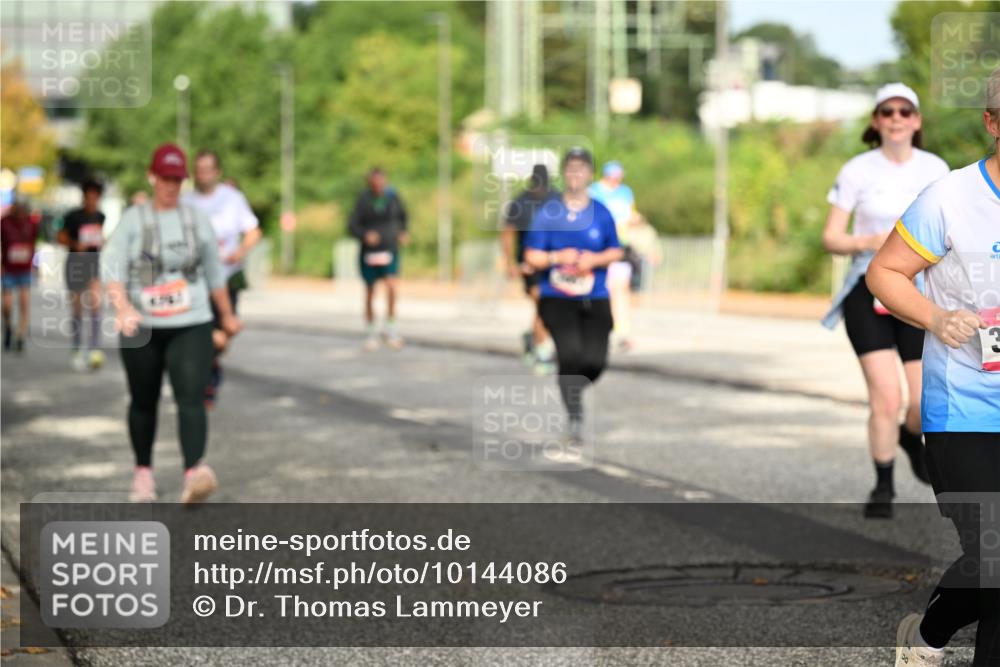 06.09.2026 - CURREX Alsterlauf Dr. Thomas Lammeyer http://msf.ph/oto/10144086 06.09.2026 10:15:34 Laufen  meine-sportfotos.de