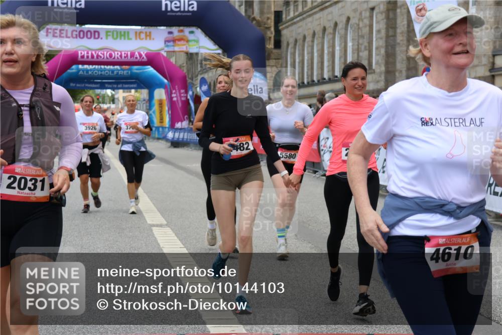 06.09.2026 - CURREX Alsterlauf Strokosch-Dieckow http://msf.ph/oto/10144103 06.09.2026 10:20:04 Ziel 2031, 2043, 2482, 2483, 3417, 3769, 3926, 4270, 4610, 4767, 5580, 5581 meine-sportfotos.de