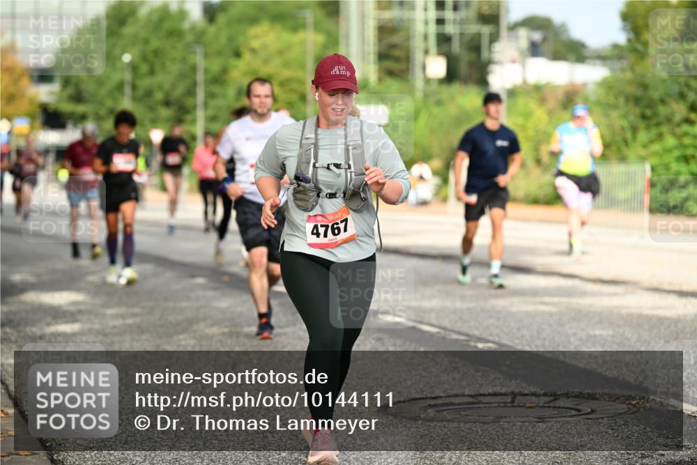 06.09.2026 - CURREX Alsterlauf Dr. Thomas Lammeyer http://msf.ph/oto/10144111 06.09.2026 10:15:37 Laufen 4767 meine-sportfotos.de