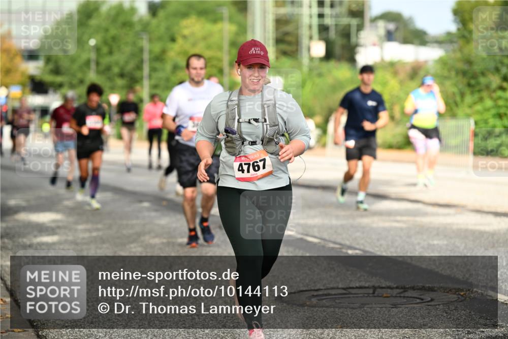 06.09.2026 - CURREX Alsterlauf Dr. Thomas Lammeyer http://msf.ph/oto/10144113 06.09.2026 10:15:37 Laufen 4767 meine-sportfotos.de