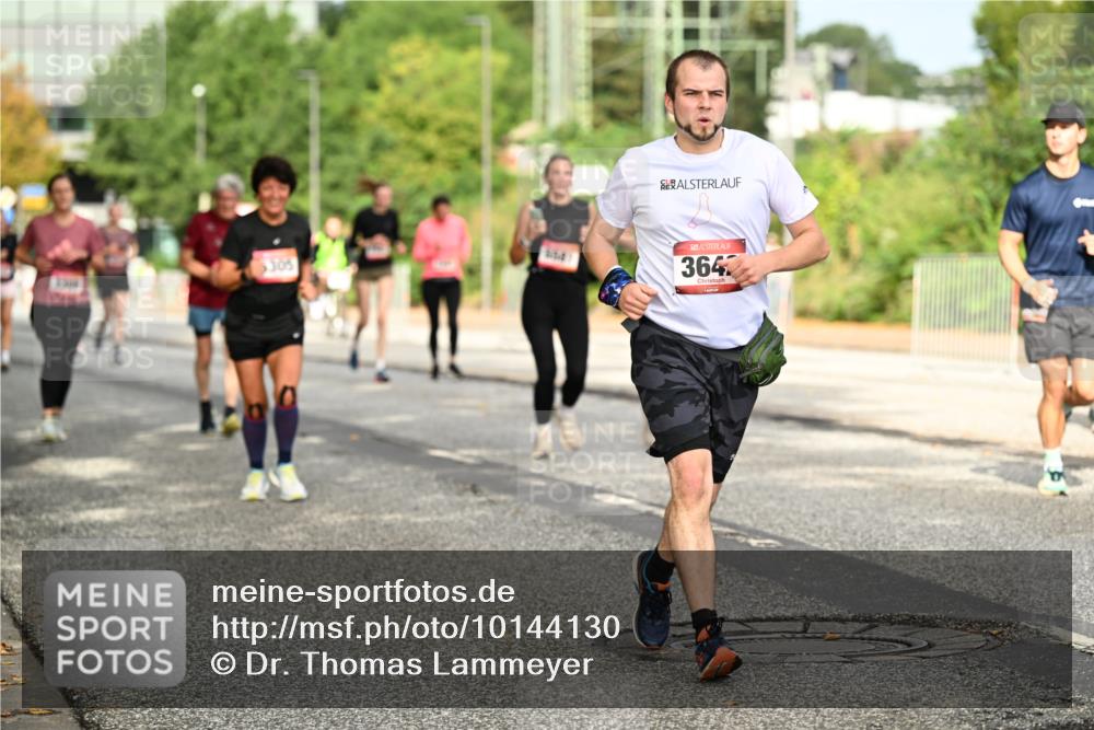 06.09.2026 - CURREX Alsterlauf Dr. Thomas Lammeyer http://msf.ph/oto/10144130 06.09.2026 10:15:39 Laufen 305, 364 meine-sportfotos.de