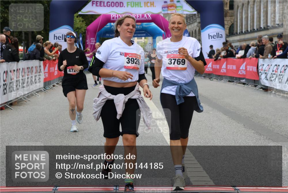 06.09.2026 - CURREX Alsterlauf Strokosch-Dieckow http://msf.ph/oto/10144185 06.09.2026 10:20:09 Ziel 2031, 2043, 2482, 2483, 3204, 3308, 3769, 3926, 4270, 4610, 4724, 5580, 5581 meine-sportfotos.de