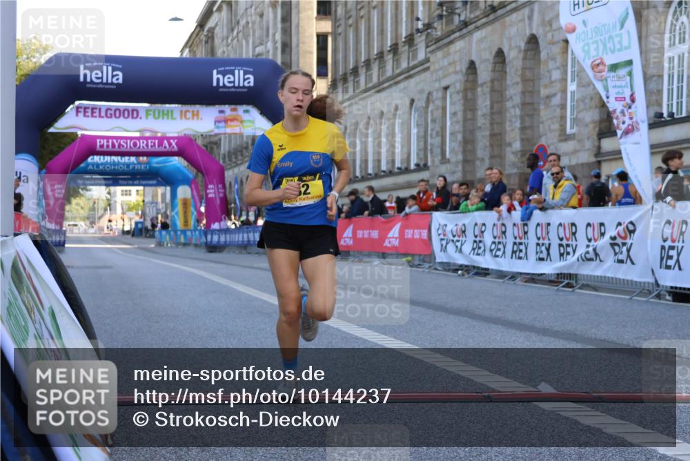 06.09.2026 - CURREX Alsterlauf Strokosch-Dieckow http://msf.ph/oto/10144237 06.09.2026 11:22:59 Ziel 82 meine-sportfotos.de