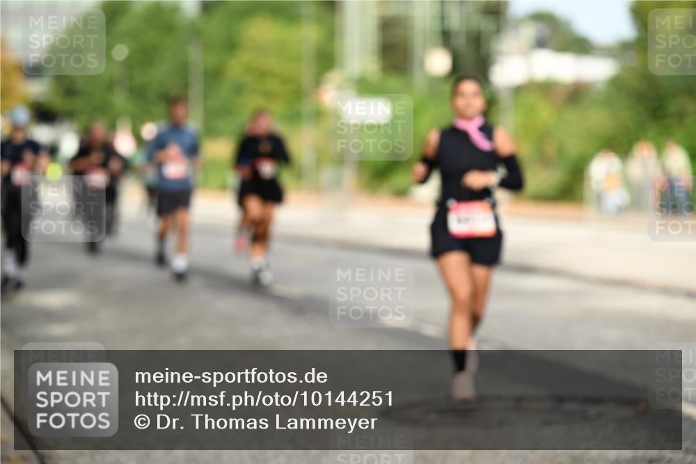 06.09.2026 - CURREX Alsterlauf Dr. Thomas Lammeyer http://msf.ph/oto/10144251 06.09.2026 10:15:54 Laufen  meine-sportfotos.de
