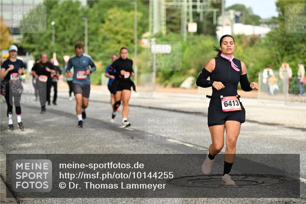 06.09.2026 - CURREX Alsterlauf Dr. Thomas Lammeyer http://msf.ph/oto/10144255 06.09.2026 10:15:54 Laufen 6413 meine-sportfotos.de