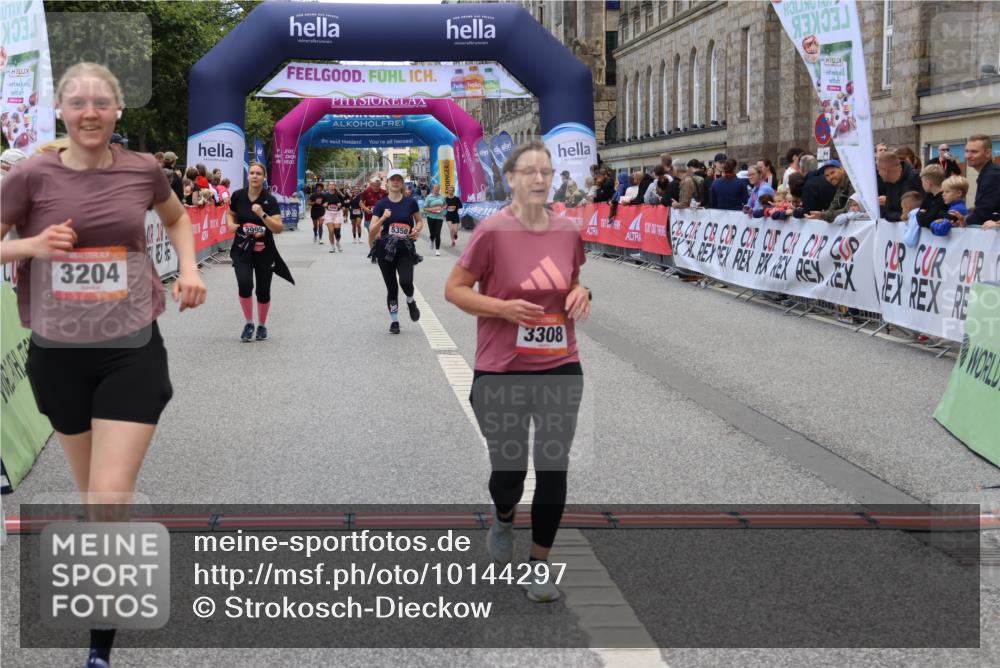 06.09.2026 - CURREX Alsterlauf Strokosch-Dieckow http://msf.ph/oto/10144297 06.09.2026 10:20:15 Ziel 2995, 3204, 3308, 3769, 3926, 4724, 5028, 5350 meine-sportfotos.de