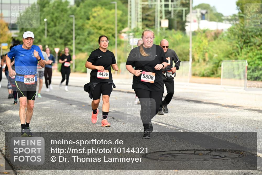 06.09.2026 - CURREX Alsterlauf Dr. Thomas Lammeyer http://msf.ph/oto/10144321 06.09.2026 10:16:02 Laufen 2579, 4436, 5806 meine-sportfotos.de