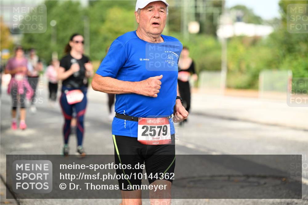 06.09.2026 - CURREX Alsterlauf Dr. Thomas Lammeyer http://msf.ph/oto/10144362 06.09.2026 10:16:07 Laufen 2579 meine-sportfotos.de