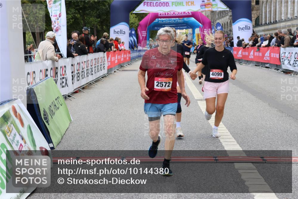 06.09.2026 - CURREX Alsterlauf Strokosch-Dieckow http://msf.ph/oto/10144380 06.09.2026 10:20:26 Ziel 2366, 2572, 4098, 4099, 4609, 5305, 6413 meine-sportfotos.de