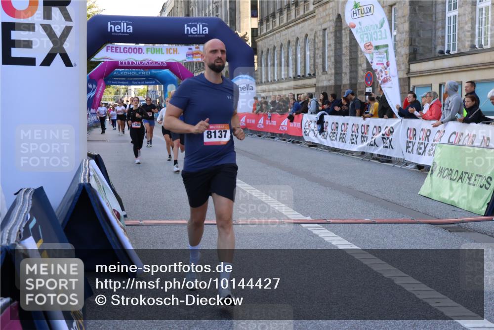 06.09.2026 - CURREX Alsterlauf Strokosch-Dieckow http://msf.ph/oto/10144427 06.09.2026 11:46:42 Ziel 1007, 1020, 1082, 1118, 1157, 1189, 1210, 8137, 8138, 8162 meine-sportfotos.de