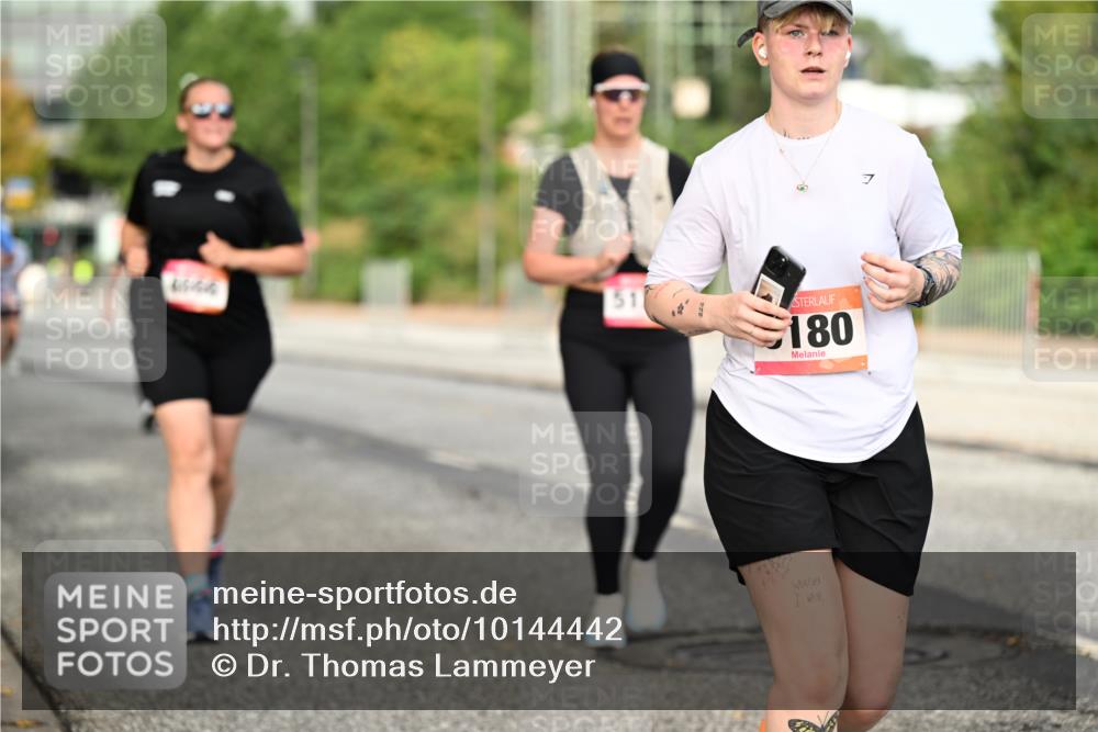 06.09.2026 - CURREX Alsterlauf Dr. Thomas Lammeyer http://msf.ph/oto/10144442 06.09.2026 10:16:15 Laufen 51, 180 meine-sportfotos.de
