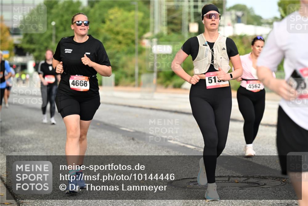 06.09.2026 - CURREX Alsterlauf Dr. Thomas Lammeyer http://msf.ph/oto/10144446 06.09.2026 10:16:16 Laufen 4666, 515, 4562 meine-sportfotos.de