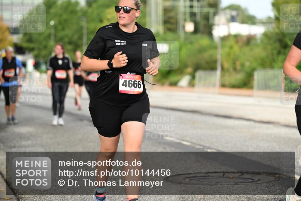 06.09.2026 - CURREX Alsterlauf Dr. Thomas Lammeyer http://msf.ph/oto/10144456 06.09.2026 10:16:17 Laufen 4666 meine-sportfotos.de