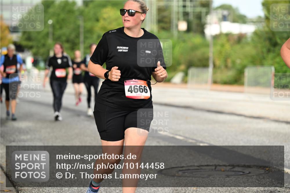 06.09.2026 - CURREX Alsterlauf Dr. Thomas Lammeyer http://msf.ph/oto/10144458 06.09.2026 10:16:17 Laufen 4666 meine-sportfotos.de