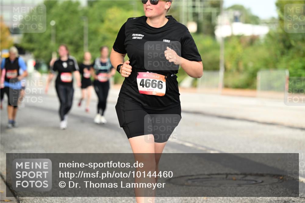 06.09.2026 - CURREX Alsterlauf Dr. Thomas Lammeyer http://msf.ph/oto/10144460 06.09.2026 10:16:18 Laufen 4666 meine-sportfotos.de