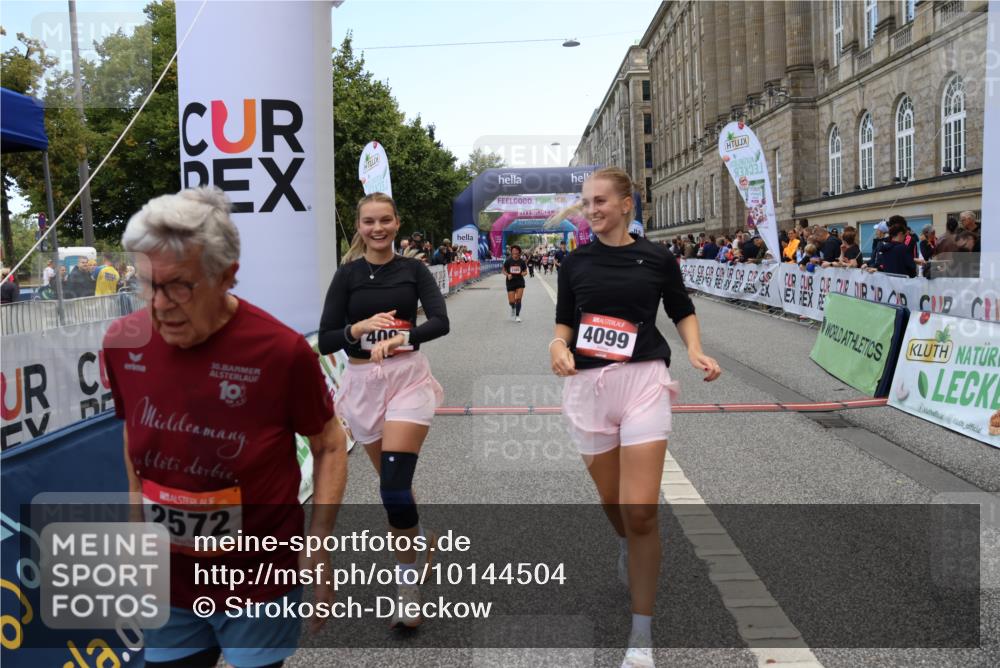 06.09.2026 - CURREX Alsterlauf Strokosch-Dieckow http://msf.ph/oto/10144504 06.09.2026 10:20:28 Ziel 2366, 2572, 3026, 4098, 4099, 4609, 5305, 6413 meine-sportfotos.de