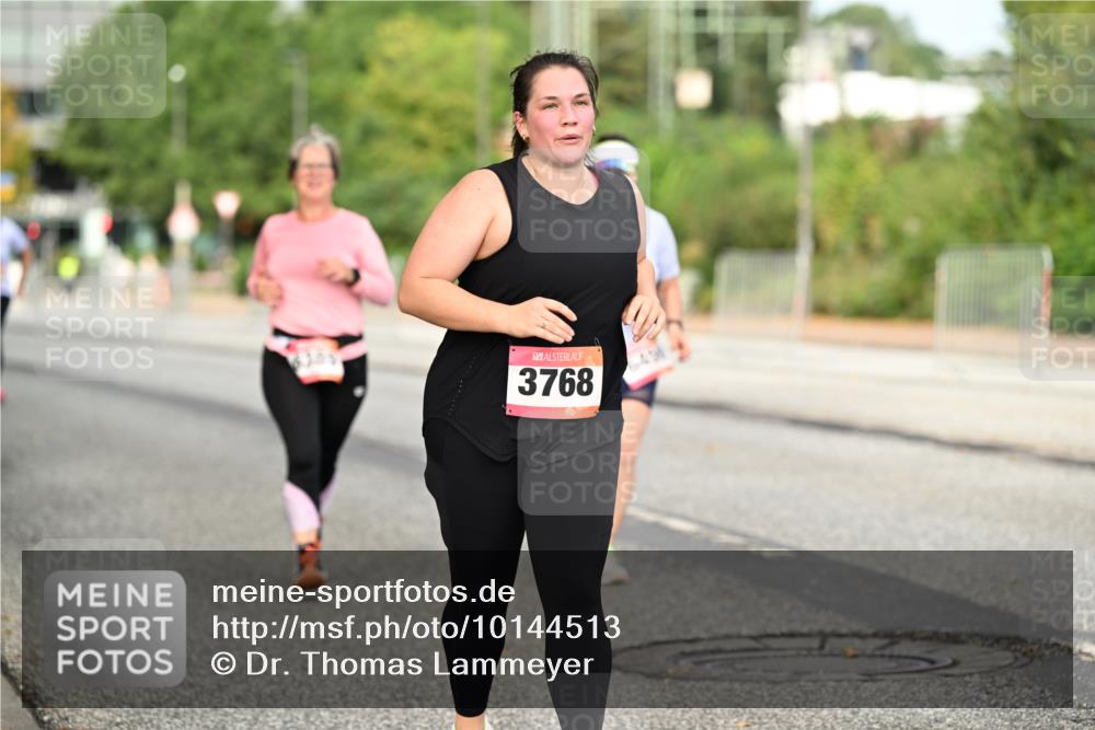 06.09.2026 - CURREX Alsterlauf Dr. Thomas Lammeyer http://msf.ph/oto/10144513 06.09.2026 10:16:26 Laufen 3768 meine-sportfotos.de
