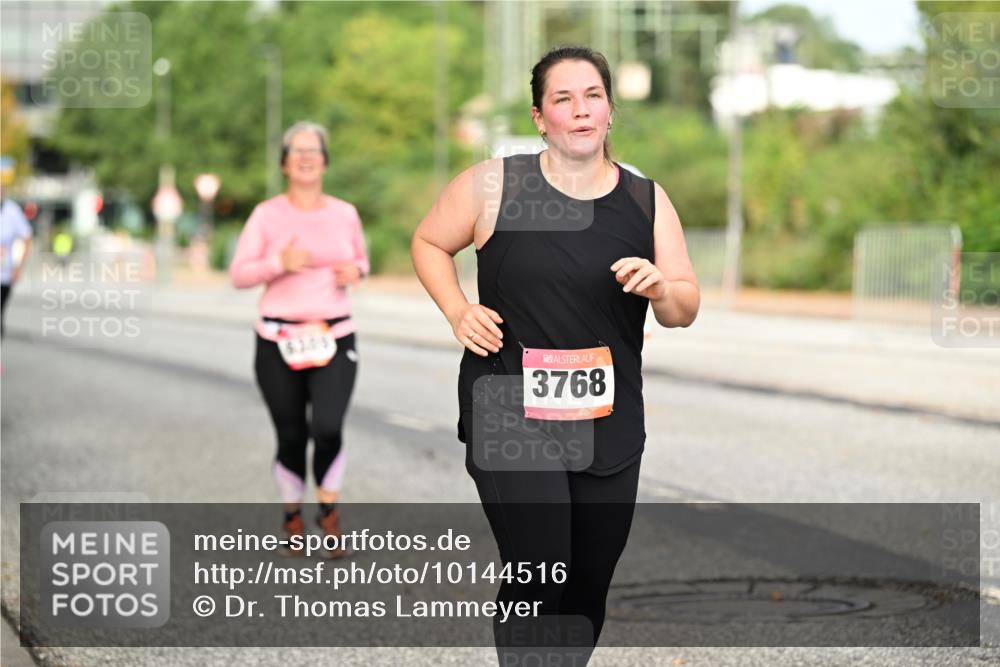 06.09.2026 - CURREX Alsterlauf Dr. Thomas Lammeyer http://msf.ph/oto/10144516 06.09.2026 10:16:26 Laufen 6305, 3768 meine-sportfotos.de