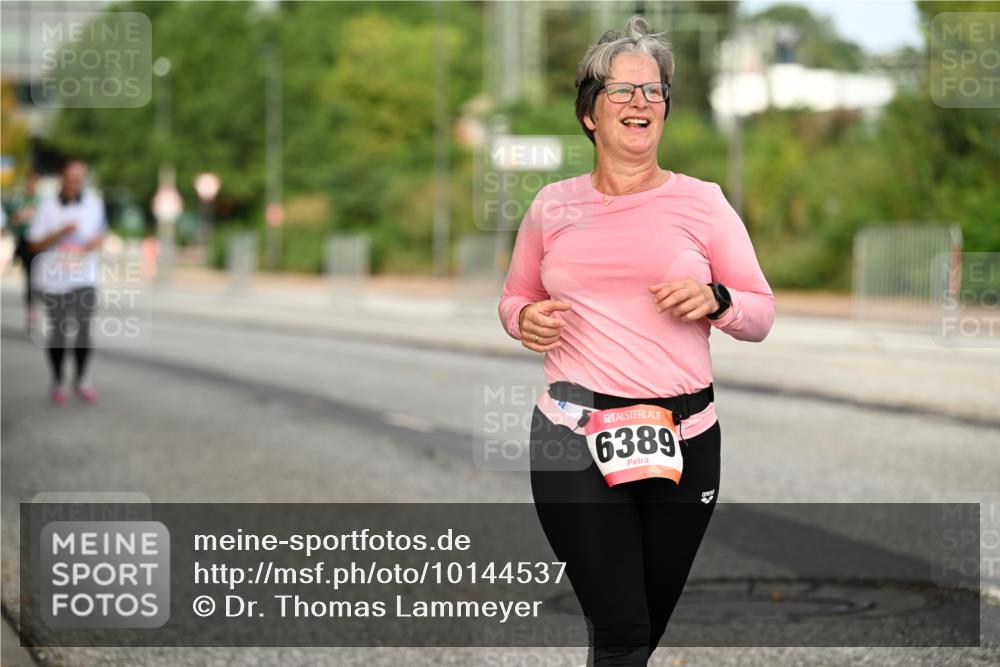 06.09.2026 - CURREX Alsterlauf Dr. Thomas Lammeyer http://msf.ph/oto/10144537 06.09.2026 10:16:29 Laufen 6389 meine-sportfotos.de
