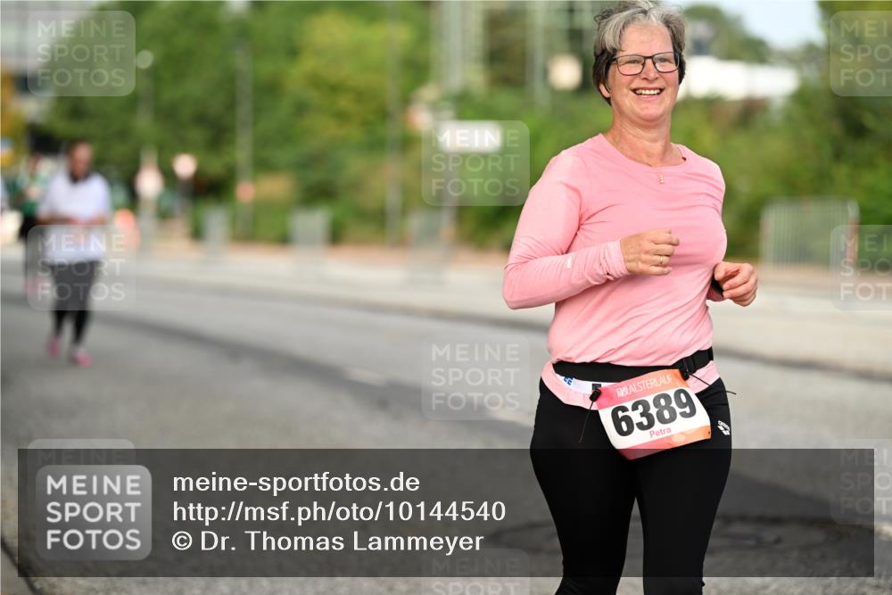 06.09.2026 - CURREX Alsterlauf Dr. Thomas Lammeyer http://msf.ph/oto/10144540 06.09.2026 10:16:29 Laufen 6389 meine-sportfotos.de