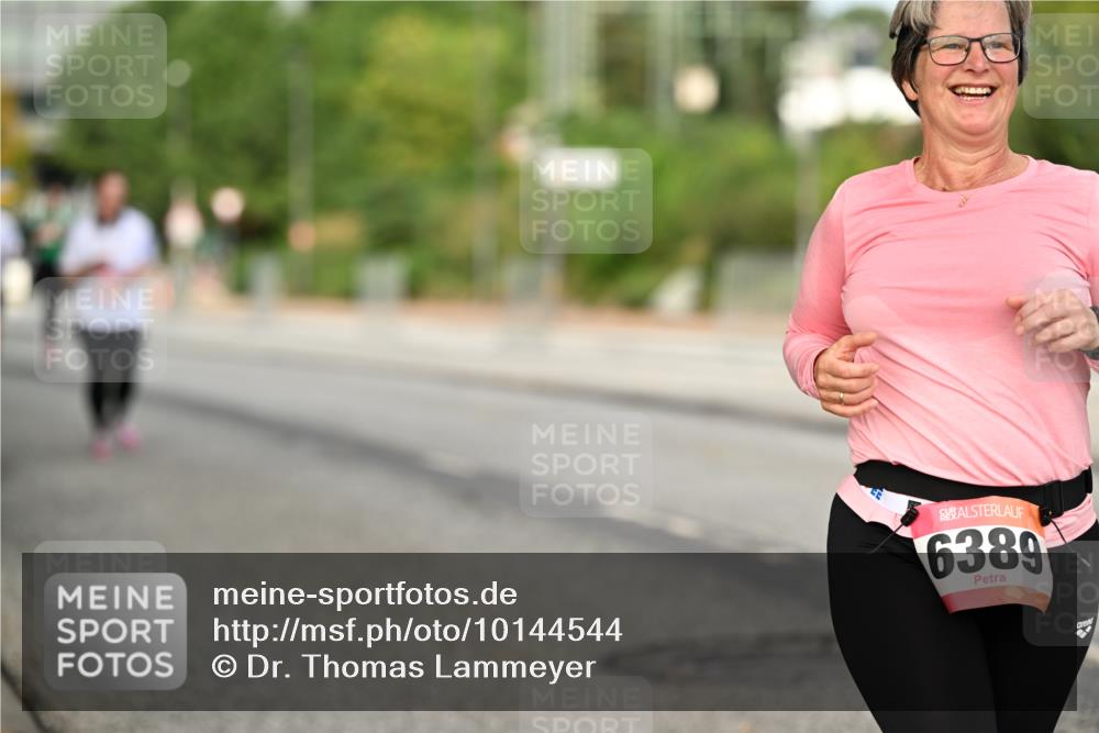 06.09.2026 - CURREX Alsterlauf Dr. Thomas Lammeyer http://msf.ph/oto/10144544 06.09.2026 10:16:29 Laufen 6389 meine-sportfotos.de